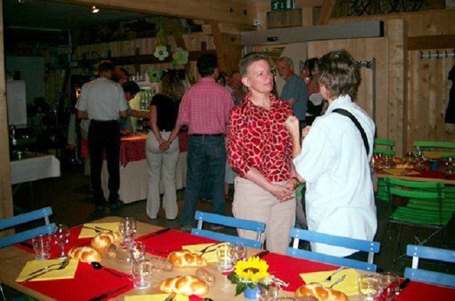 2004_jahresabschlussessen_018.jpg